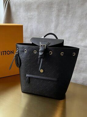 Louis Vuitton Montsouris PM Monogram Empreinte